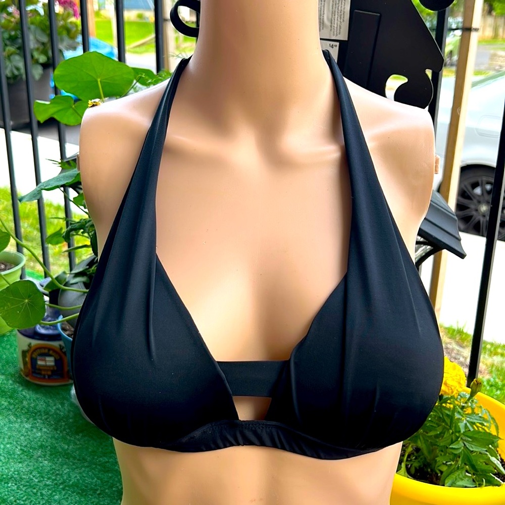 Apt 9 bikini top